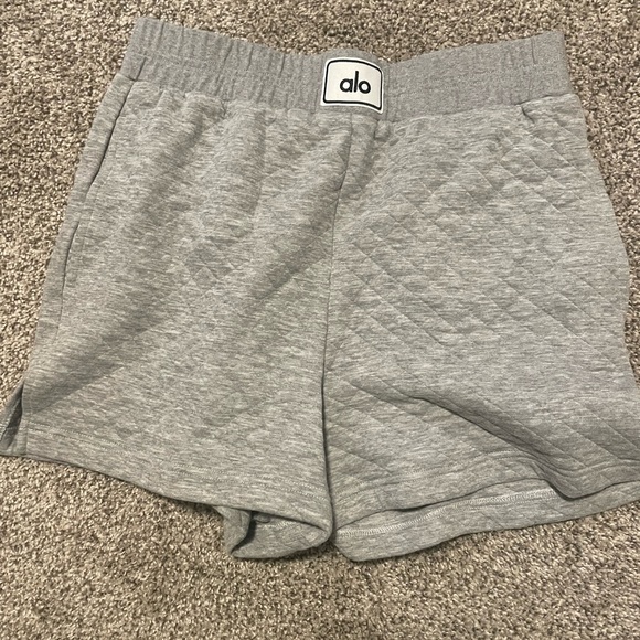 ALO Yoga Other Alo Yoga Quilted Arena Set Read Description For